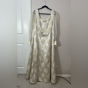 vintage Jessica McClintock for GunneSax Maxi wedding dress in ivory brocade ,18W